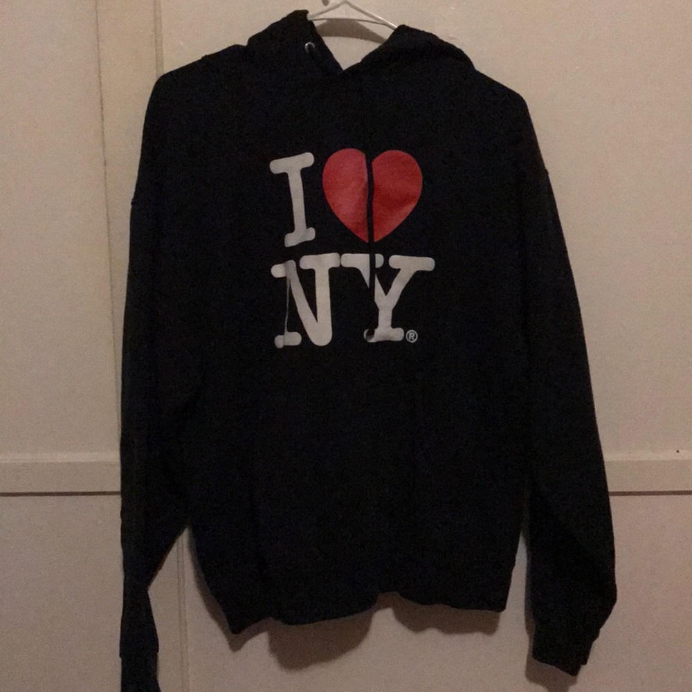 “I <3 NY” hoodie